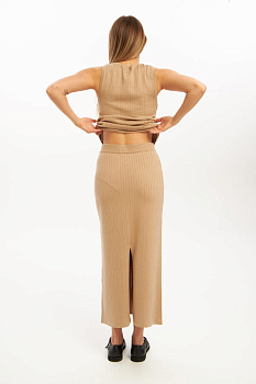 yubka_pryamogo_kroya_iz_tonkoy_viskozy_