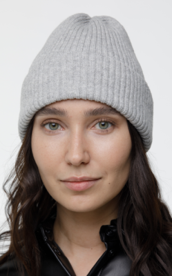 shapka_bazovaya_s_otvorotom