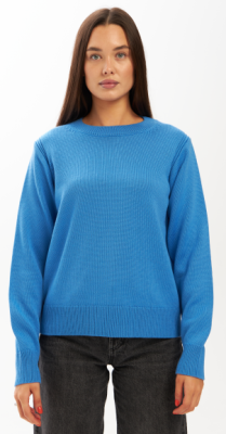 dzhemper_s_kruglym_vyrezom_iz_merinosa