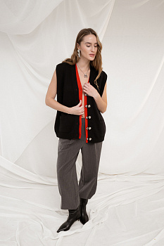 zhilet_udlinenyy_iz_khlopka