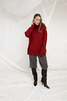 sviter_iz_shersti_merinosa